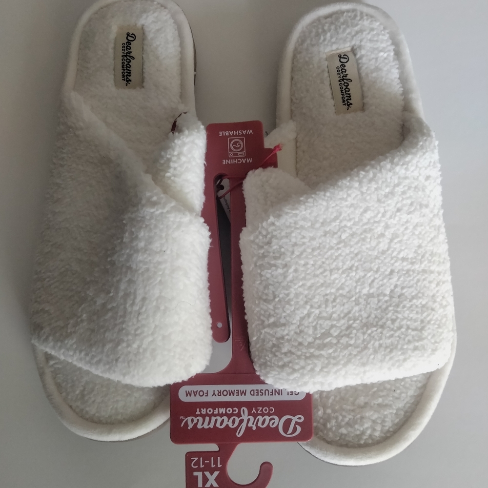 Woman's Slippers
